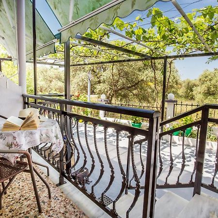 Studios Panagiotas House Astris Bagian luar foto