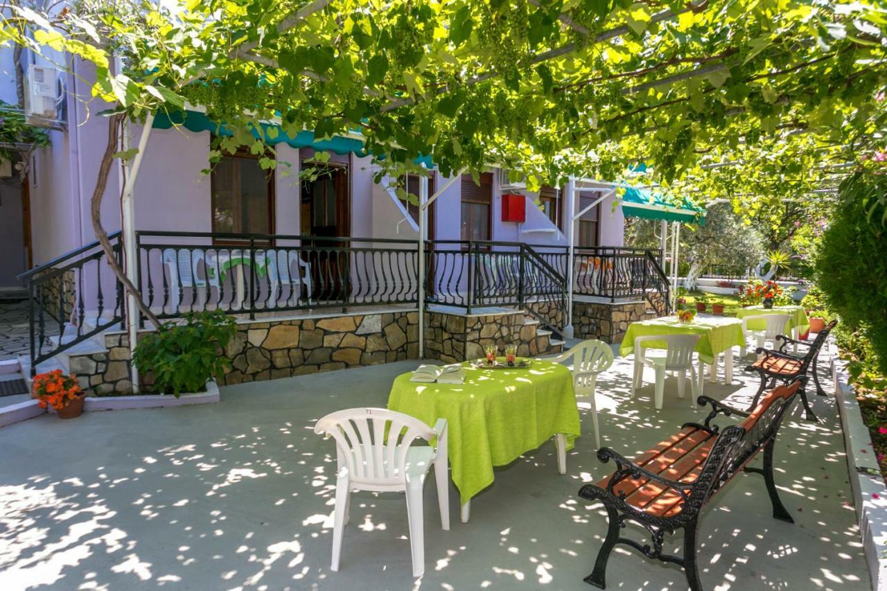 Studios Panagiotas House Astris Bagian luar foto